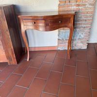 Tavolino d’entrata