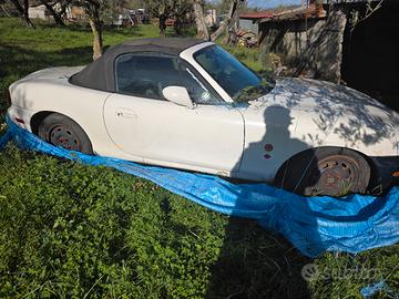 mazda  mx5 1800 cambio per altro 