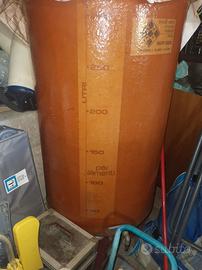 Cisterna in resina per vino