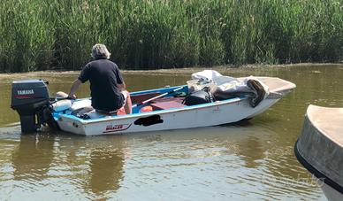 Boston Whaler 13 con motore Yamaha 25