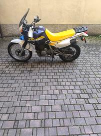 Honda NX 650 Dominator