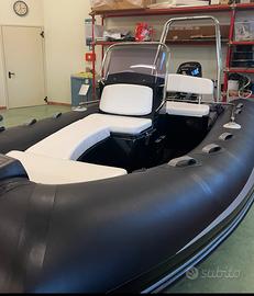 Gommone Grand con motore