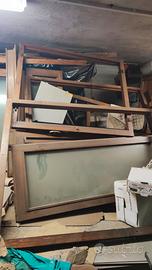 Lotto serramenti in legno 