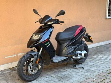 Aprilia SR 125 - 2014