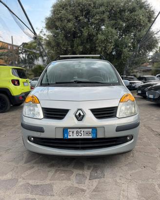 Renault Modus 1.2 16V Luxe Privilège