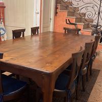 Tavolo antico 800 con 8 sedie 700