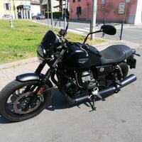 Moto Guzzi V7 IV - 2022