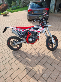 Beta RR Motard 125 4T LC 2022