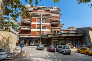5 LOCALI A POGGIO MIRTETO