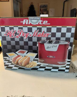 Hot dog maker