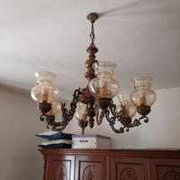 Lampadario e abat-jour in stile classico vintage 