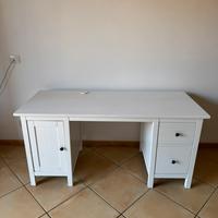 Scrivania Hemnes Ikea