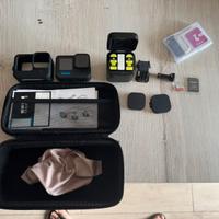 GoPro Hero 11 PERFETTE CONDIZIONI + accessori