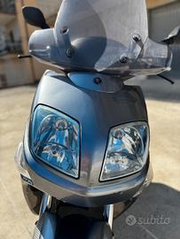 Yamaha Versity 300