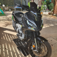 Honda xadv750