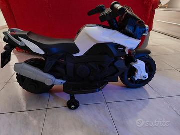 moto elettrica bambini fino a 5 anni