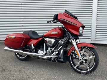 Harley - Davidson STREET GLIDE 117 FLH
