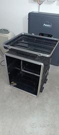 Rack Flycase Thomann 12u usato come nuovo