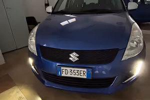 Suzuki Swift 1.3 DDiS 5 porte B-Cool Bi-Color