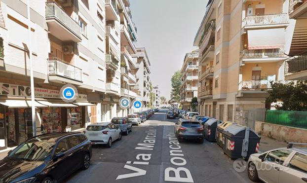 Ostia Ponente Bilocale Con Posto Auto