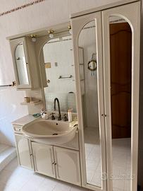 Arredo bagno completo
