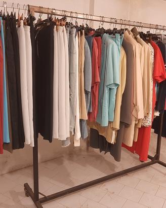Stock abbigliamento vintage donna