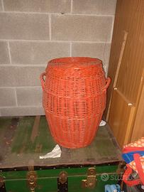 cesto vimini con coperchio