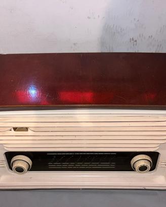 Radio d'epoca magnadyne