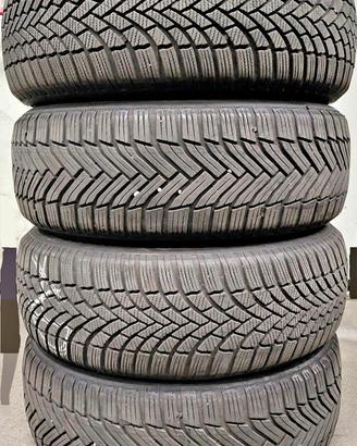 Pneumatici inverna Roadstone165/75R14 82T lanciay