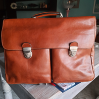 Borsa professionale in pelle nuova