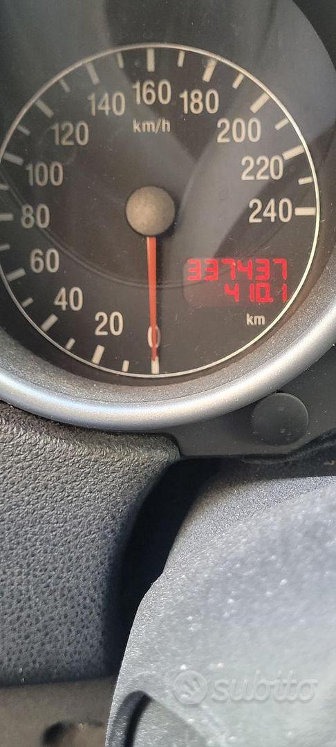 Alfa Romeo 147