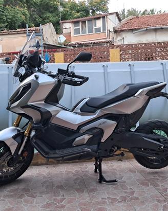 X-ADV 2021 ancora in garanzia