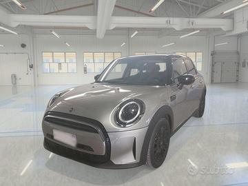 MINI COOPER CLASSIC AUTO 5 PORTE BERLINA