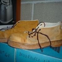 Scarpe e stivali da lavoro usati