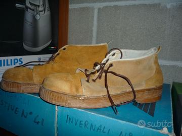 Scarpe e stivali da lavoro usati