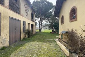 CASA SEMINDIPENDENTE A ACQUI TERME