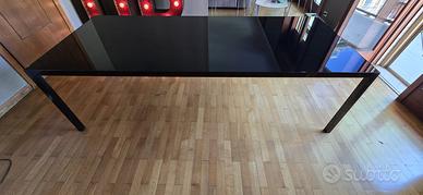 Tavolo vetro nero MDF