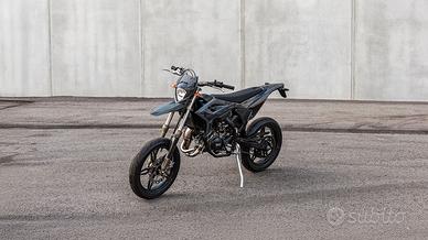 BETA RR MOTARD 2T 50 X SPECIAL EDITION