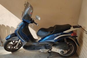 piaggio beverly 250