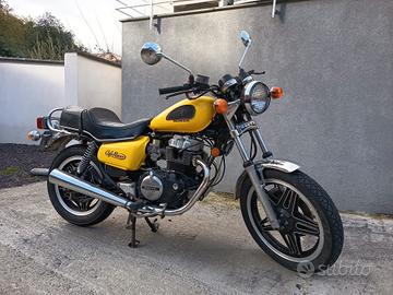 Honda 400 ASI epoca