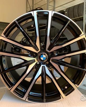 Cerchi Bmw X5 X7 X6 X3 X4 raggio 21 cod.349823