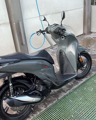 Sh 125 grigio opaco sport 2022