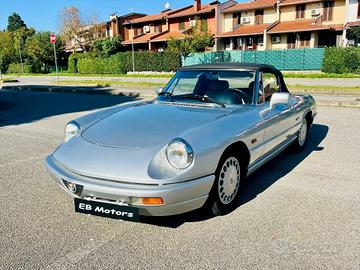 Alfa Romeo Spider Duetto 1.6 Carburatori