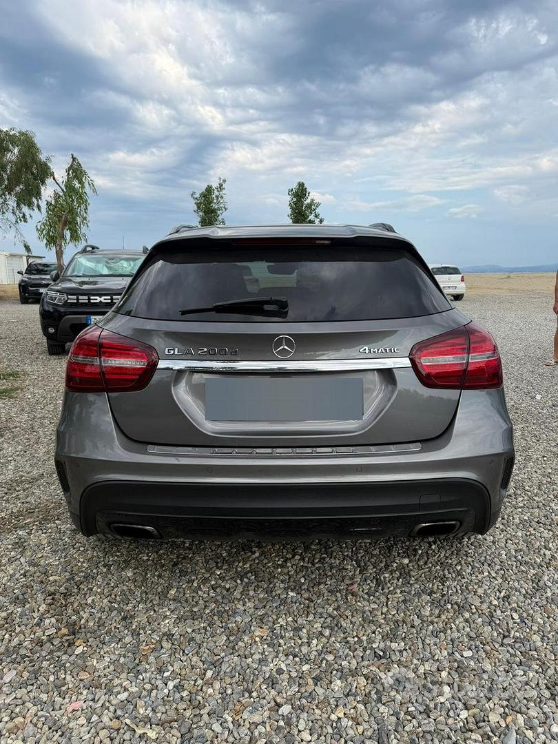 Mercedes-Benz Gla 2018 photo 4