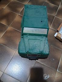 land rover defender modellino