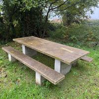 Tavolo in cemento