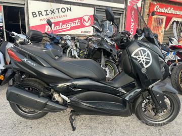 Yamaha X-Max 300