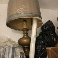Lampada da terra vintage in ottone