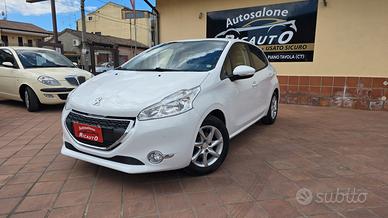 Peugeot 208 1.2 VTi 82 CV 5 porte Allure