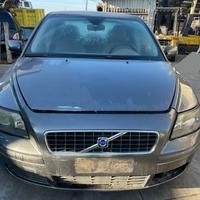 VOLVO S40 - ANNO 2004